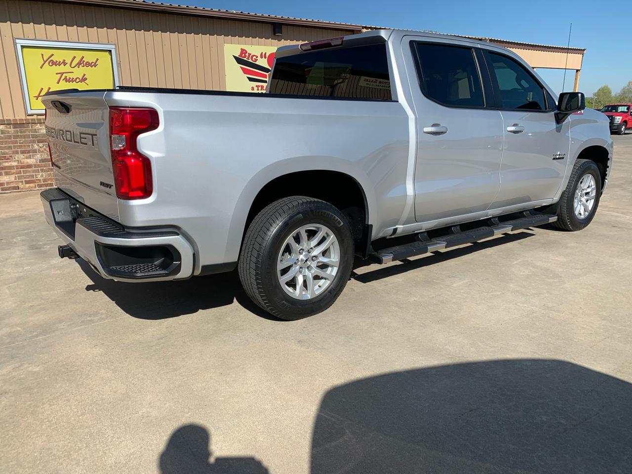 Chevrolet Silverado 1500 4WD Crew Cab 147" RST 2021
