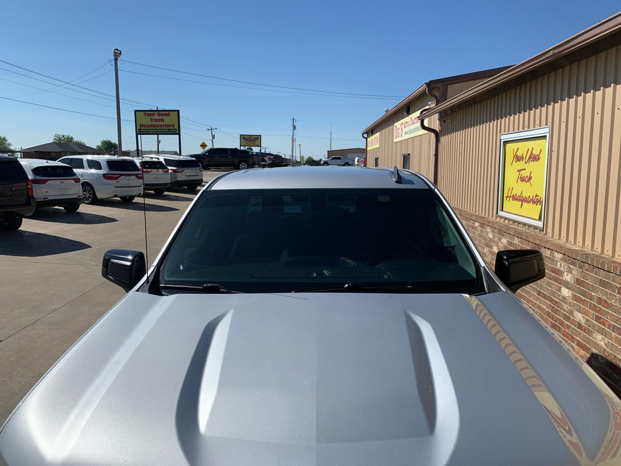 Chevrolet Silverado 1500 4WD Crew Cab 147" RST 2021