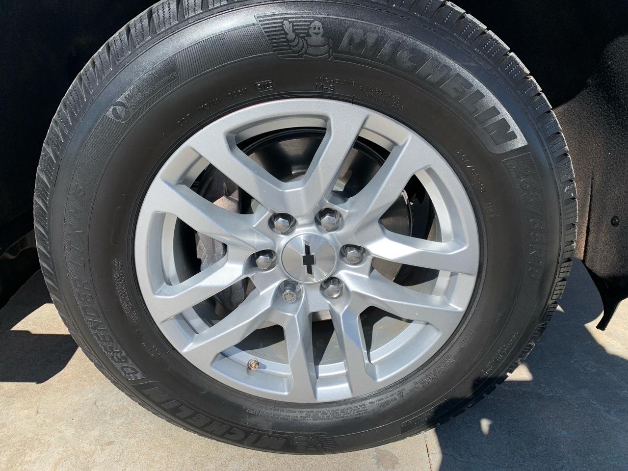 Chevrolet Silverado 1500 4WD Crew Cab 147" RST 2021