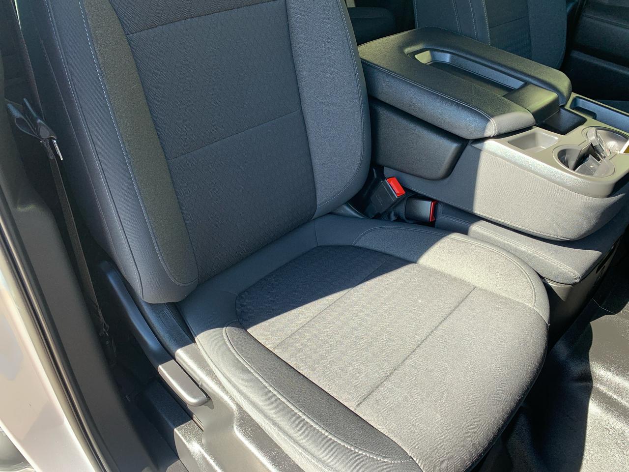 Chevrolet Silverado 1500 4WD Crew Cab 147" RST 2021