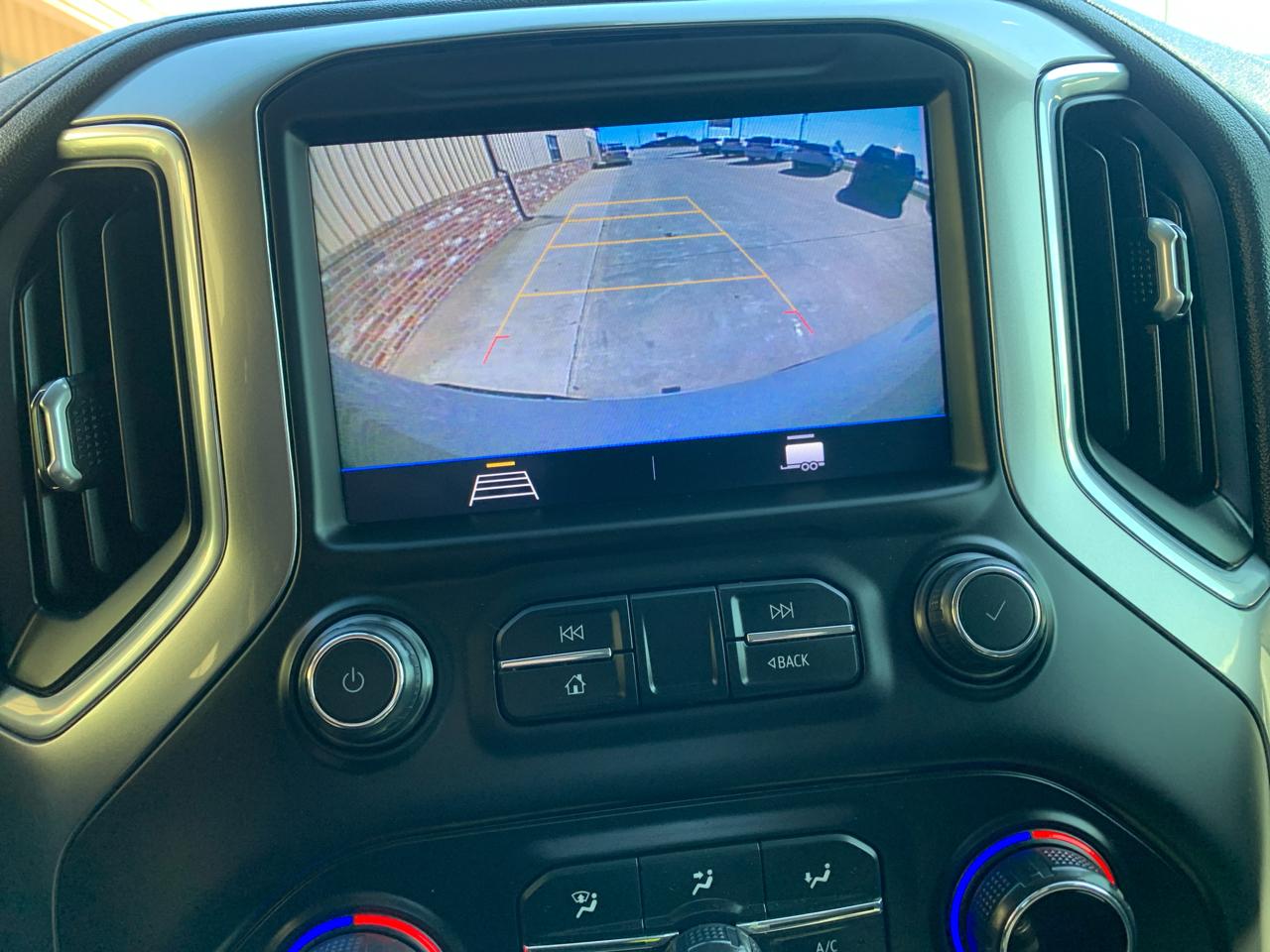 Chevrolet Silverado 1500 4WD Crew Cab 147" RST 2021