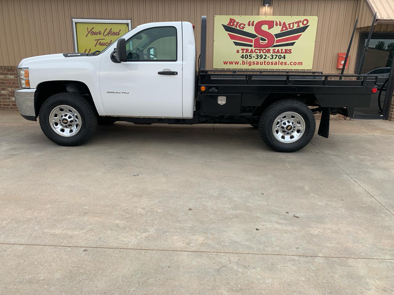 Chevrolet Silverado 2500HD 4WD Reg Cab 133.7" Work Truck 2013