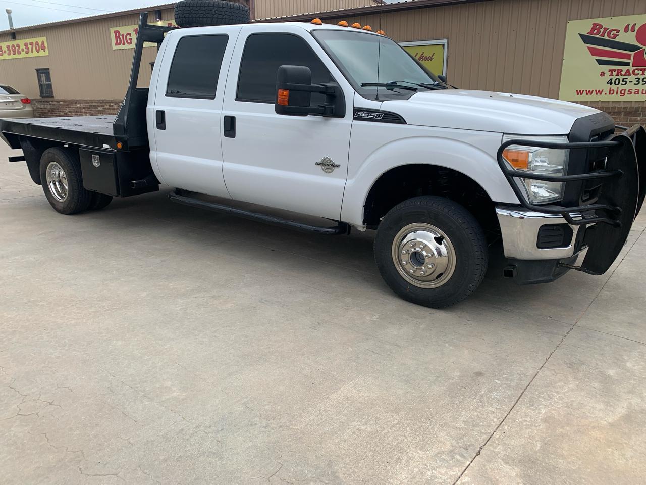 Ford Super Duty F-350 DRW 4WD Crew Cab 176" WB 60" CA XL 2015