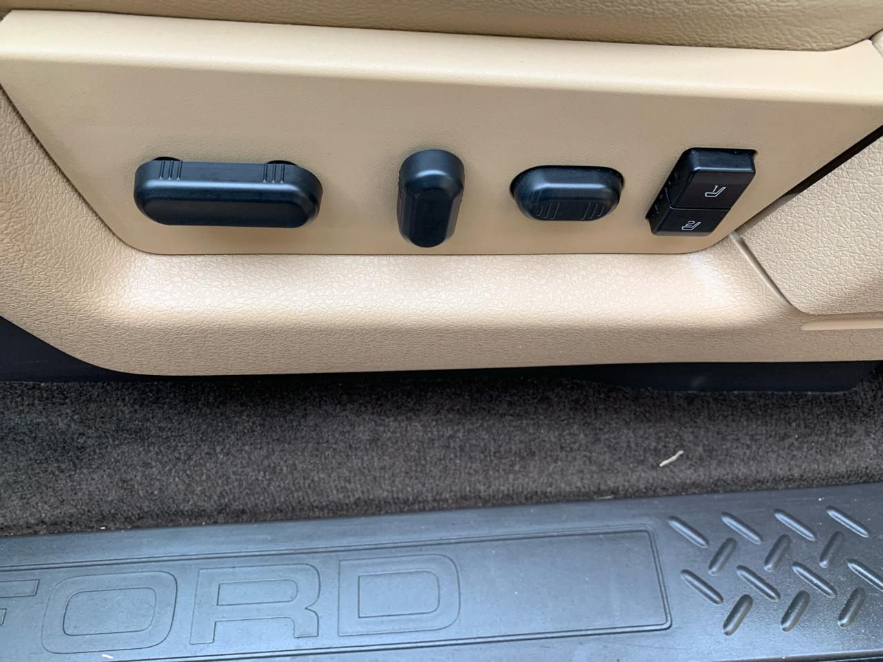 Ford F-150 4WD SuperCrew 145" King Ranch 2014