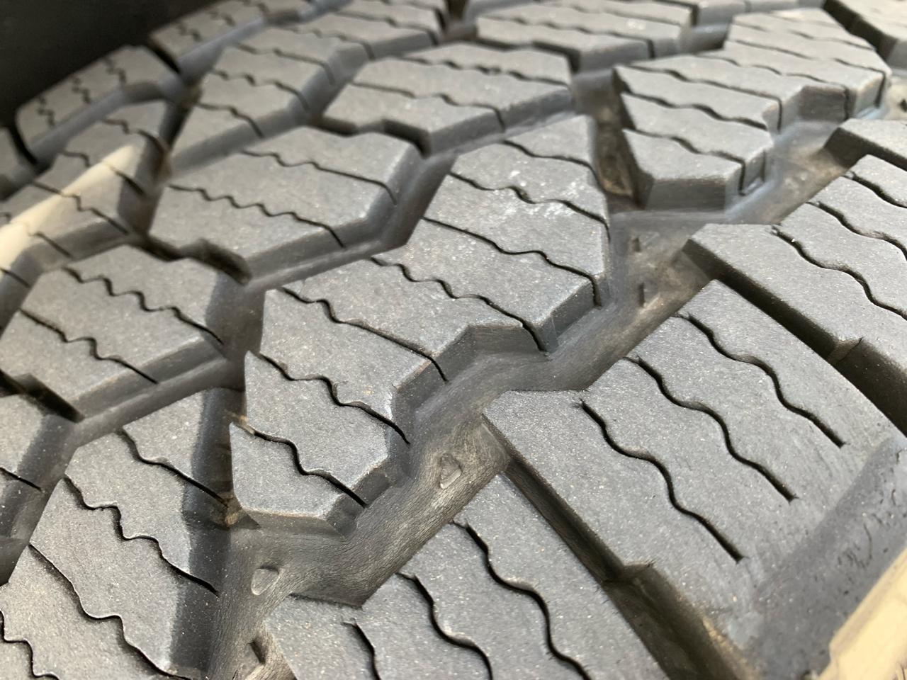 GMC Sierra 2500HD 2WD Crew Cab 153" SLT 2010