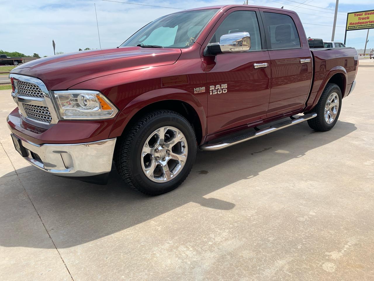 RAM 1500 Laramie 4x4 Crew Cab 5'7" Box 2017