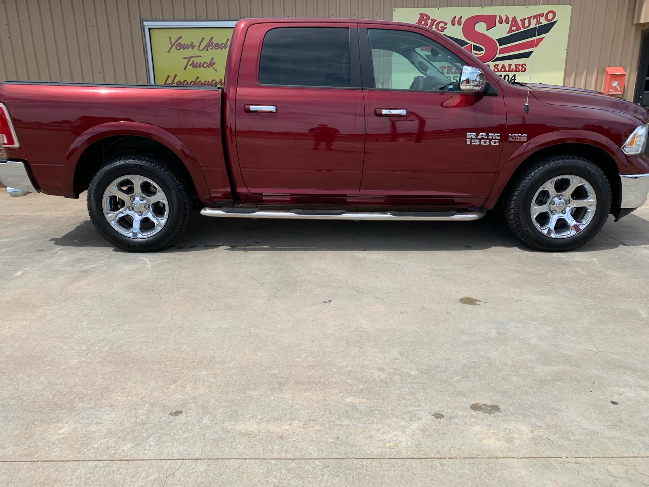 RAM 1500 Laramie 4x4 Crew Cab 5'7" Box 2017