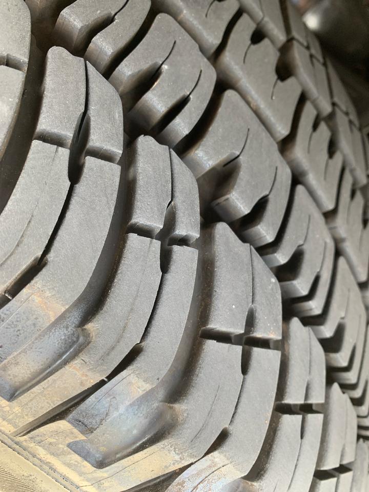 RAM 1500 Laramie 4x4 Crew Cab 5'7" Box 2017