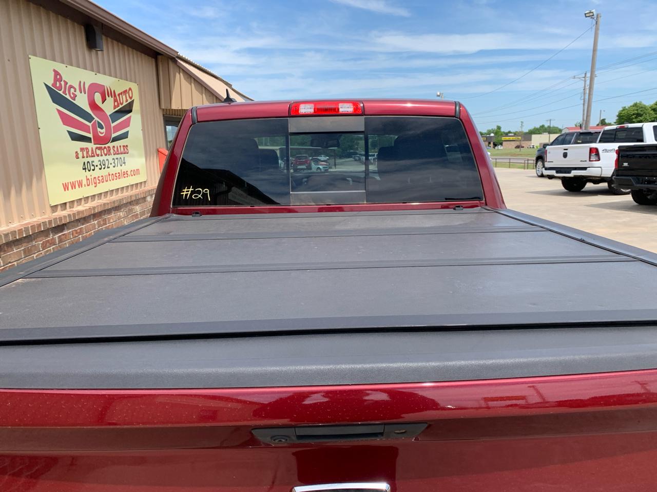 RAM 1500 Laramie 4x4 Crew Cab 5'7" Box 2017