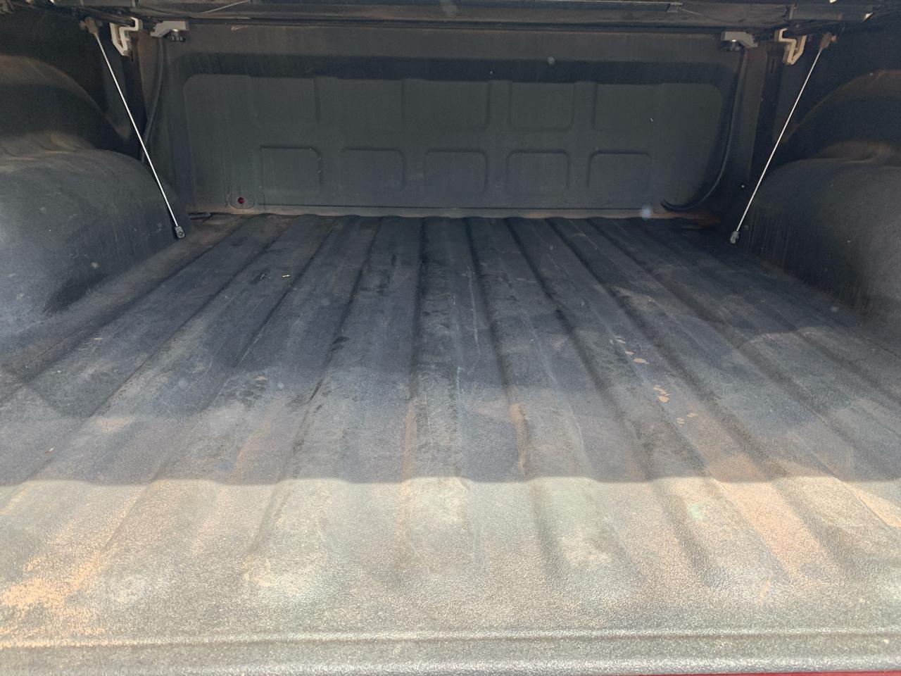 RAM 1500 Laramie 4x4 Crew Cab 5'7" Box 2017