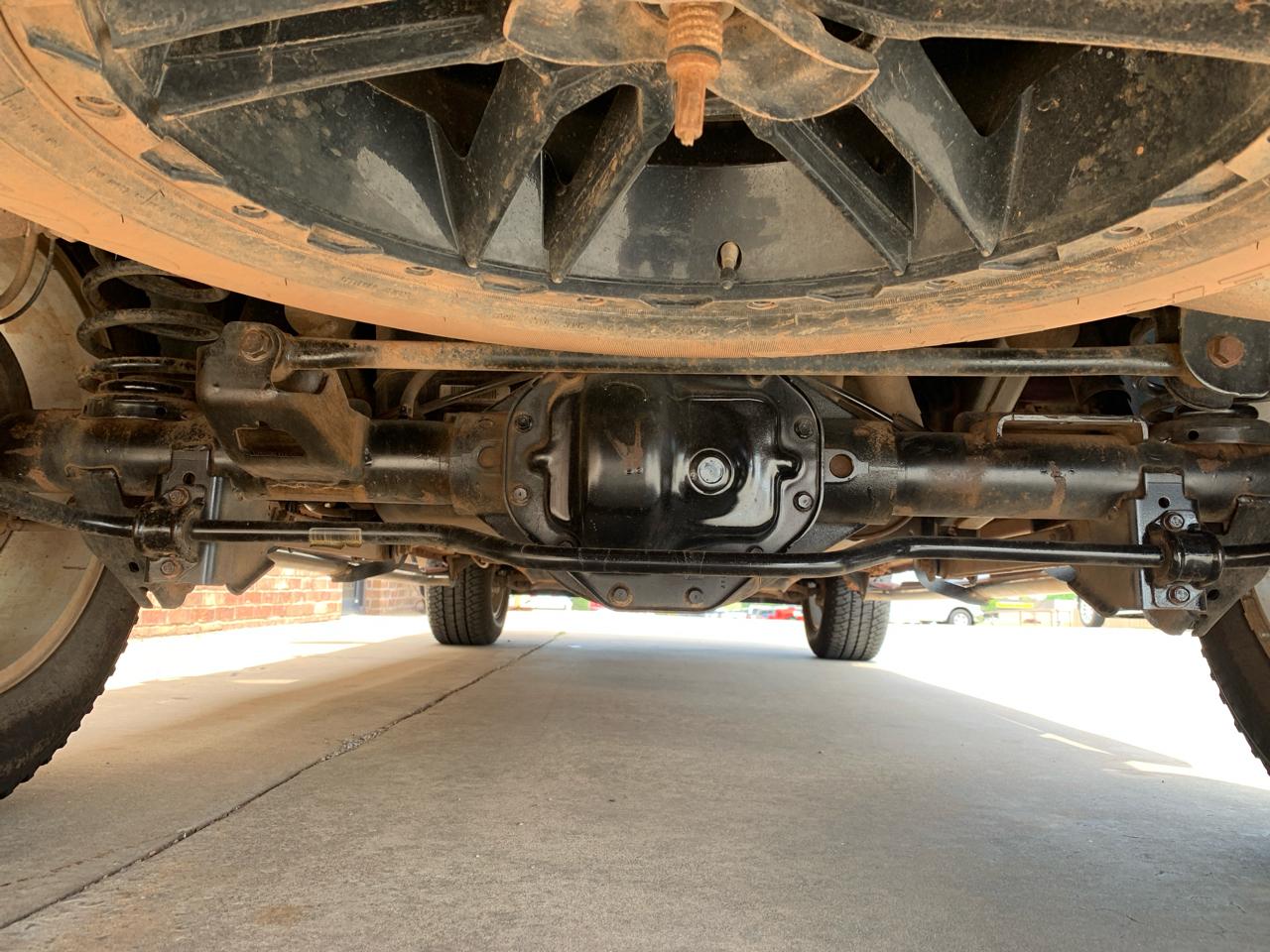 RAM 1500 Laramie 4x4 Crew Cab 5'7" Box 2017