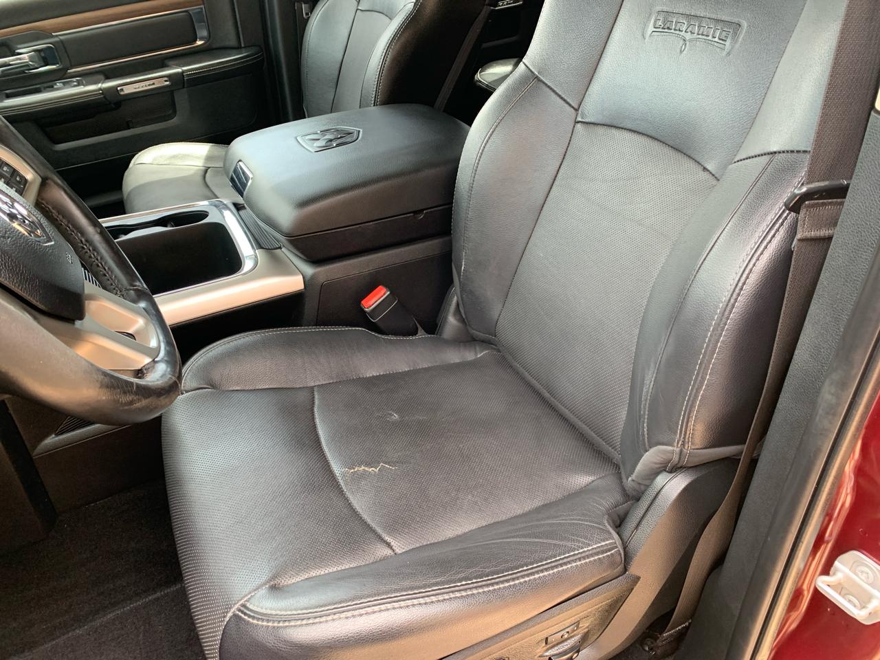 RAM 1500 Laramie 4x4 Crew Cab 5'7" Box 2017