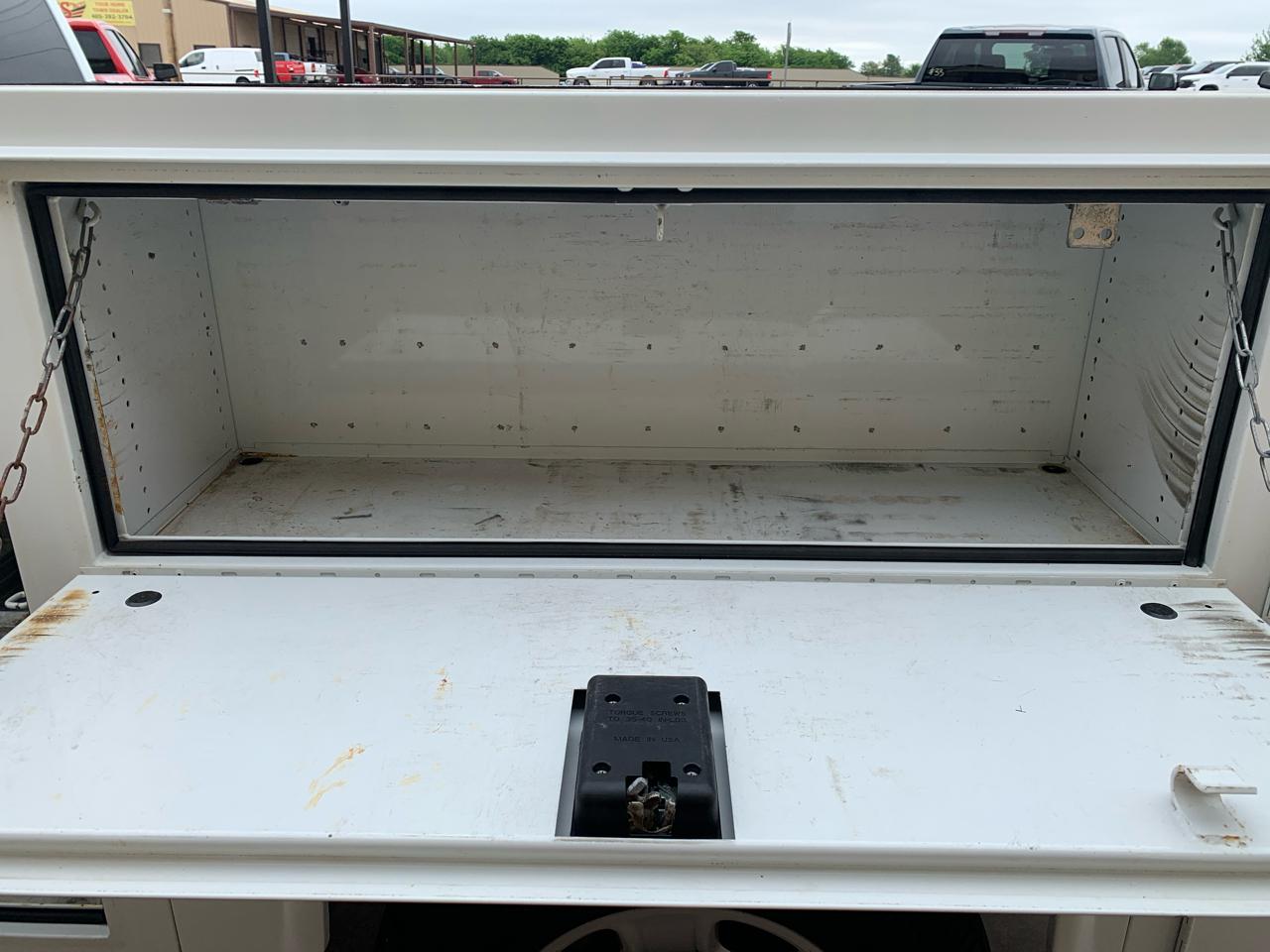 RAM 2500 Tradesman 4x2 Crew Cab 8' Box 2020