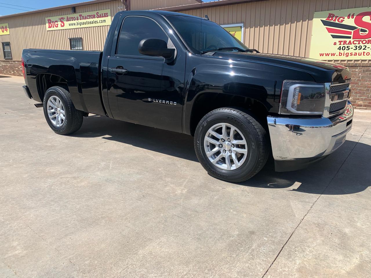 Chevrolet Silverado 1500 2WD Reg Cab 119.0" Work Truck 2013
