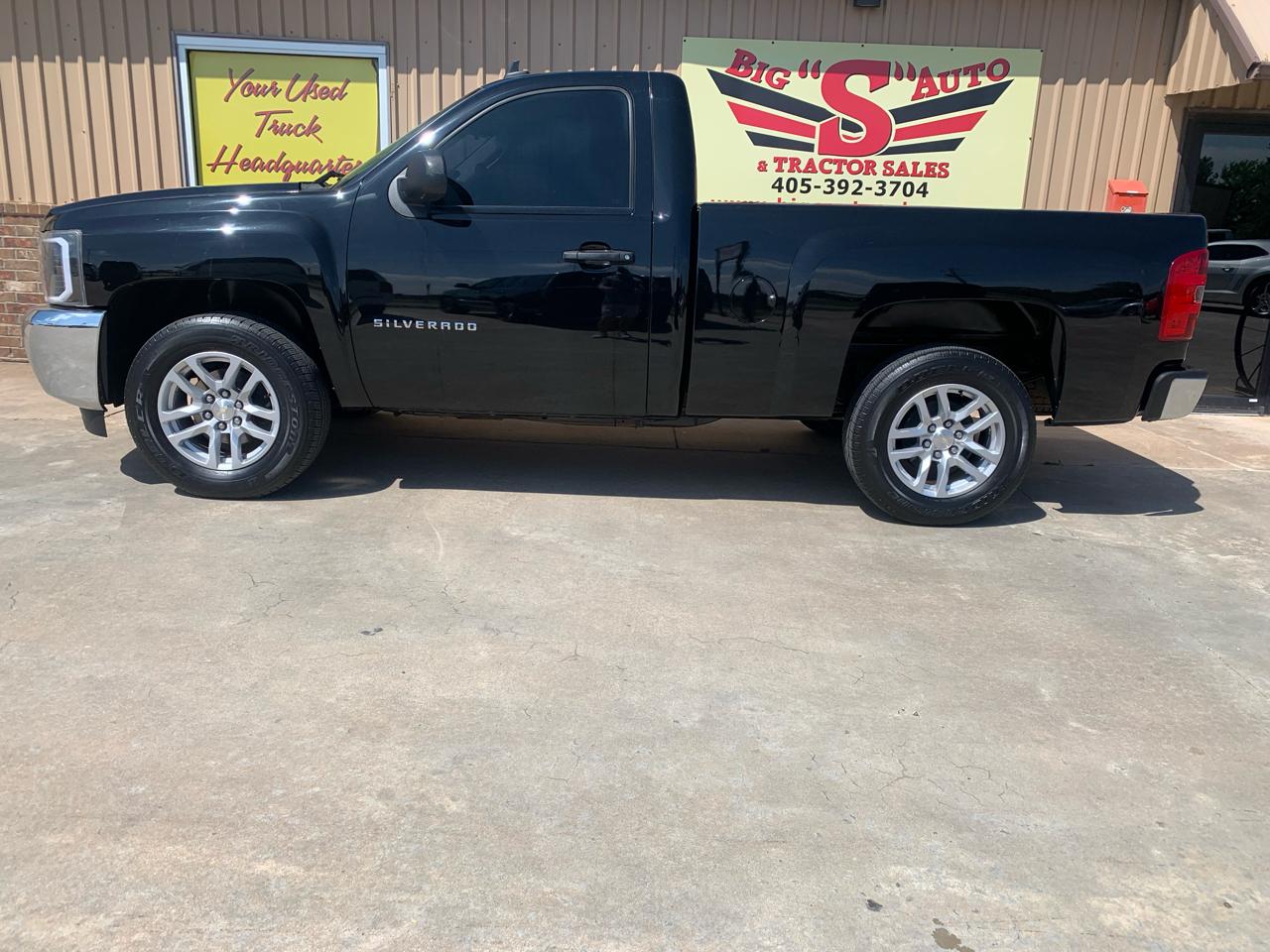 Chevrolet Silverado 1500 2WD Reg Cab 119.0" Work Truck 2013