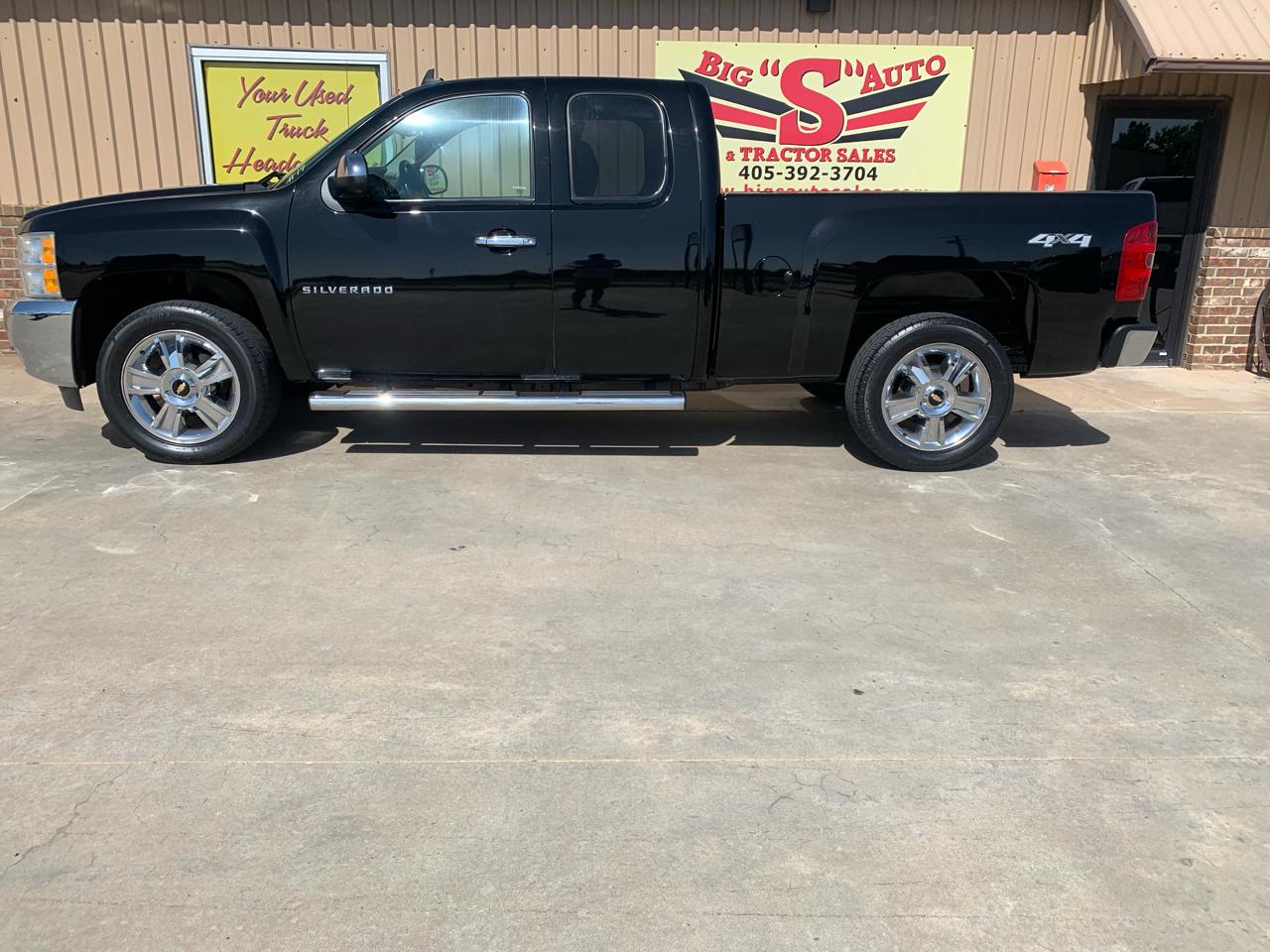 Chevrolet Silverado 1500 4WD Ext Cab 143.5" LT 2013