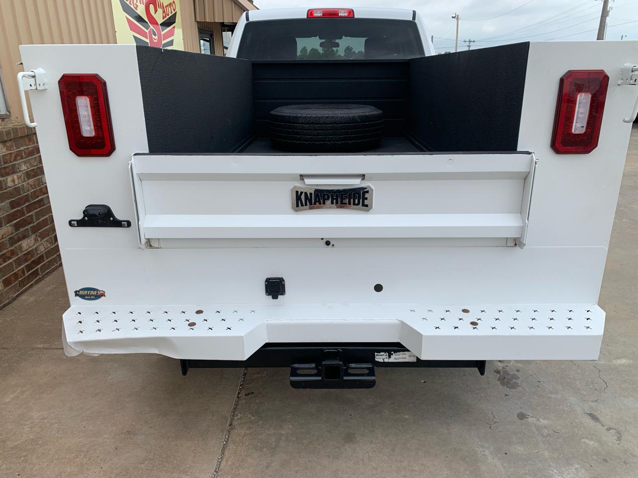 RAM 2500 Tradesman 4x2 Crew Cab 8' Box 2020