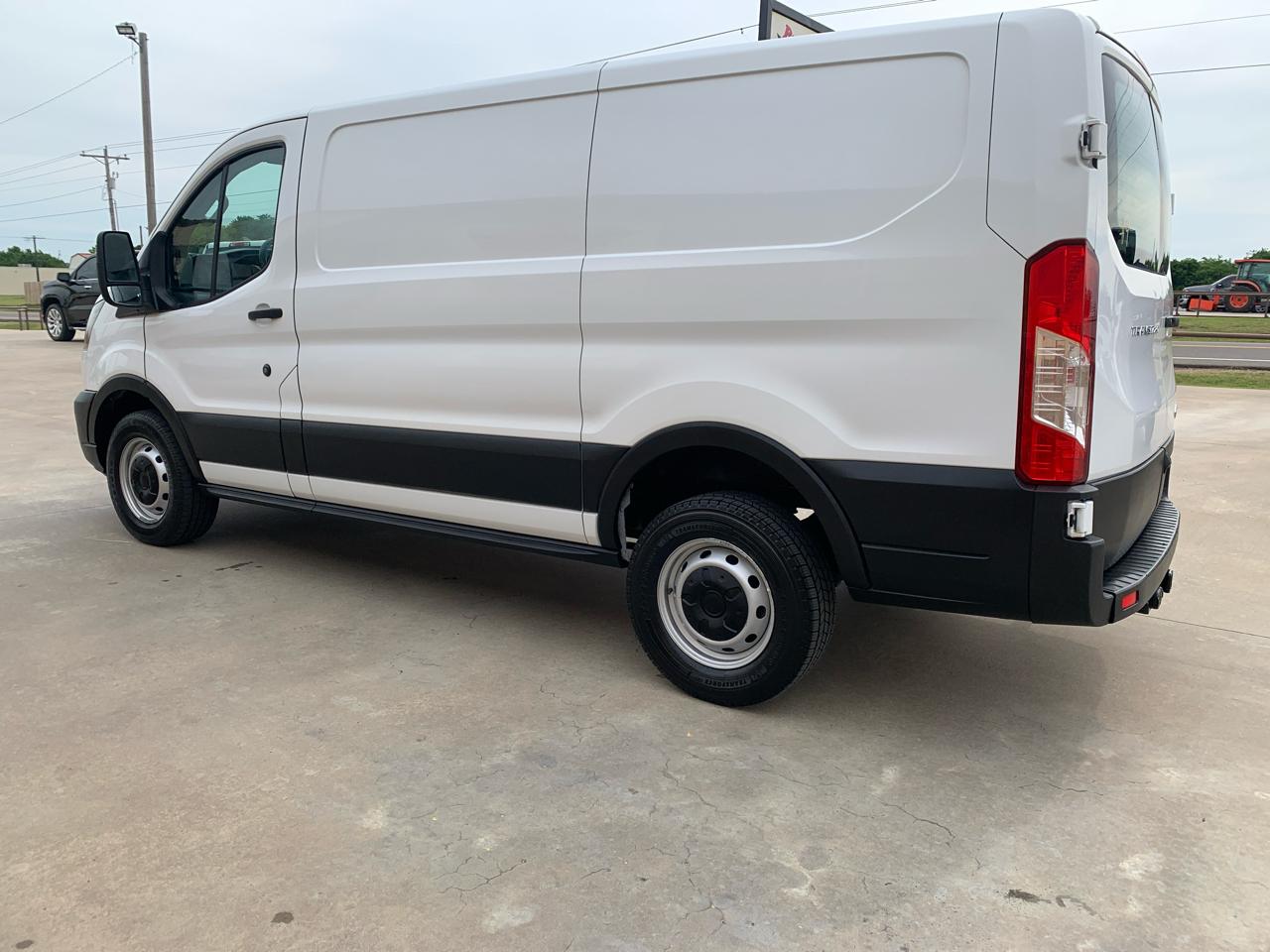 Ford Transit Cargo Van T-250 130" Low Rf 9070 GVWR RWD 2020