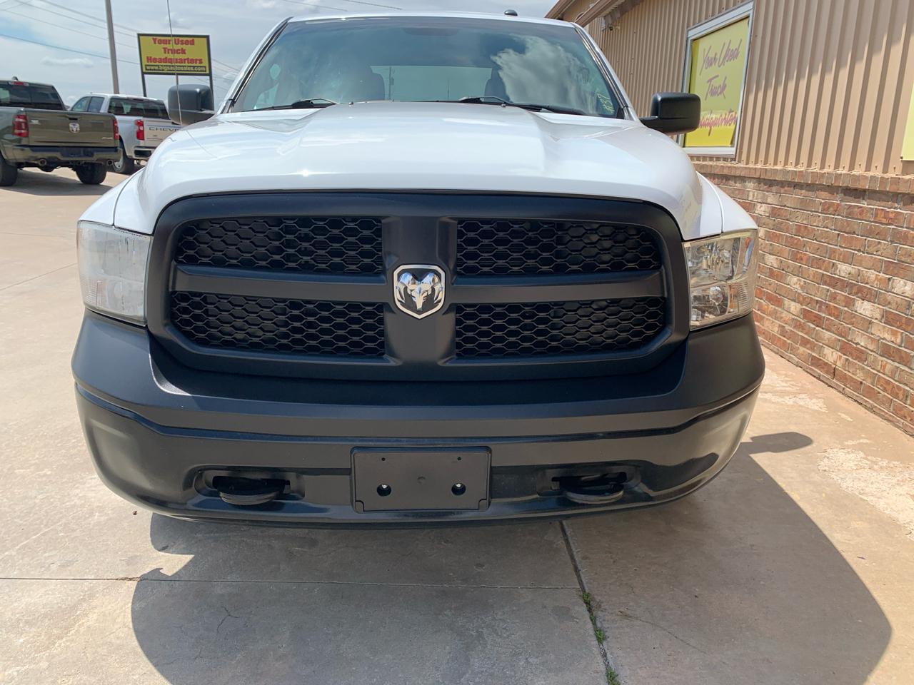 RAM 1500 Classic Tradesman 4x4 Crew Cab 5'7" Box 2021