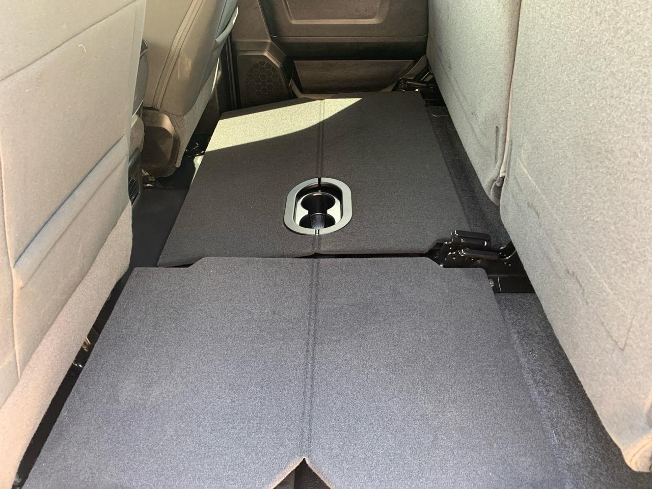 RAM 1500 Classic Tradesman 4x4 Crew Cab 5'7" Box 2021
