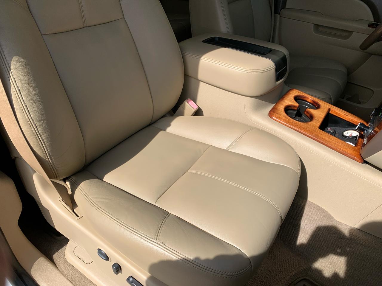 Chevrolet Silverado 3500HD 4WD Crew Cab 167" DRW LTZ 2010