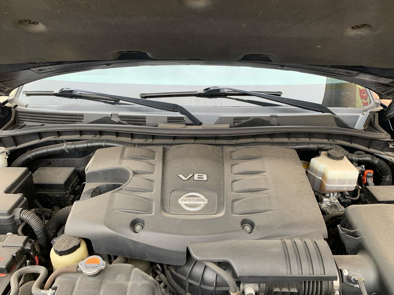 Nissan Armada 4x2 Platinum 2017