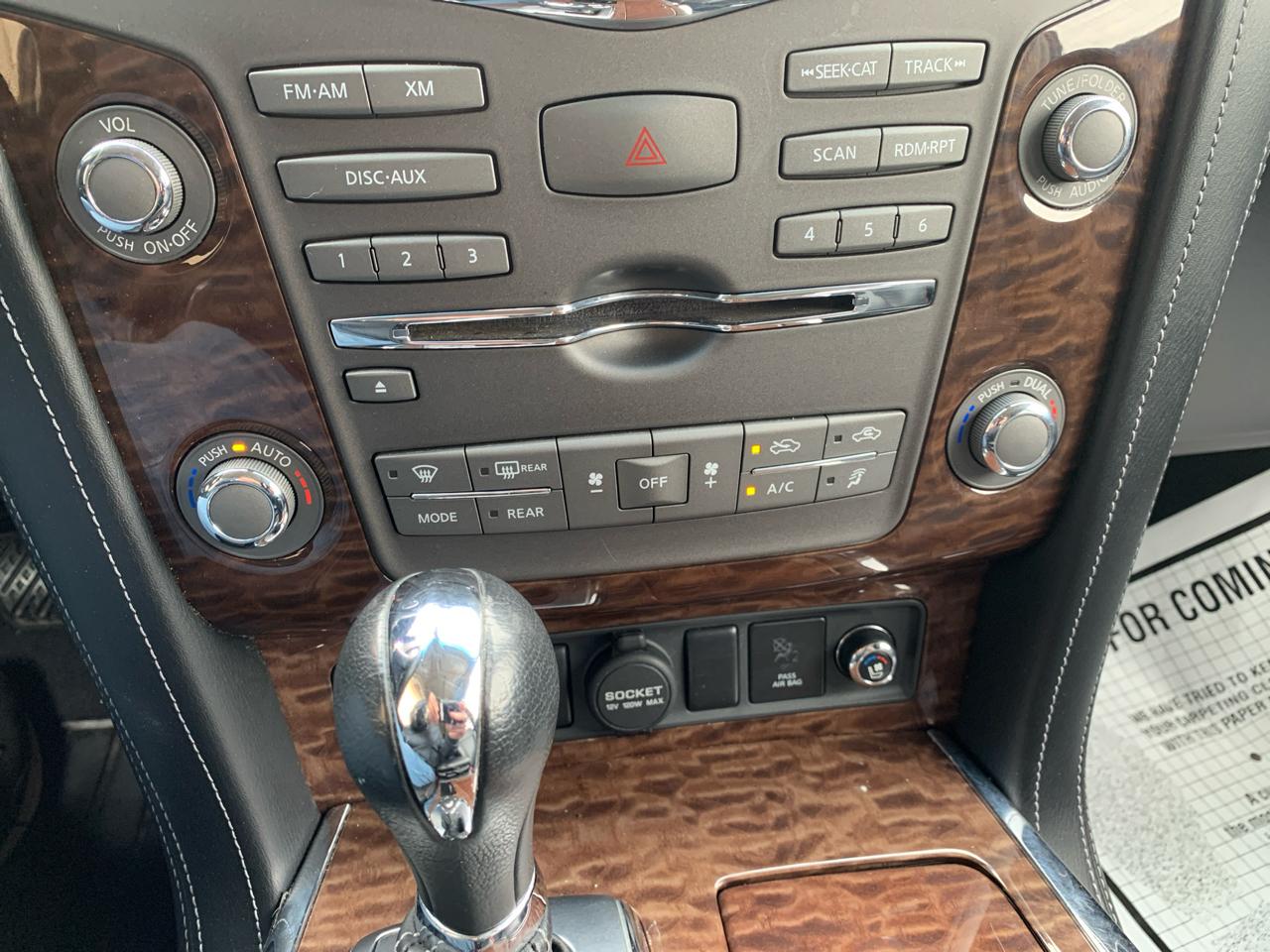 Nissan Armada 4x2 Platinum 2017