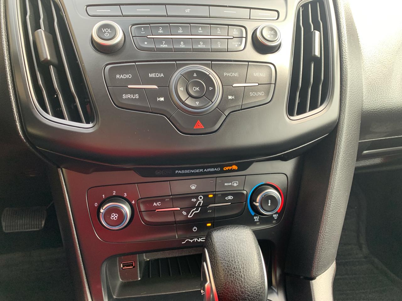 Ford Focus SE Sedan 2018