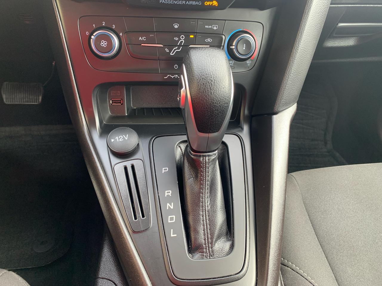 Ford Focus SE Sedan 2018