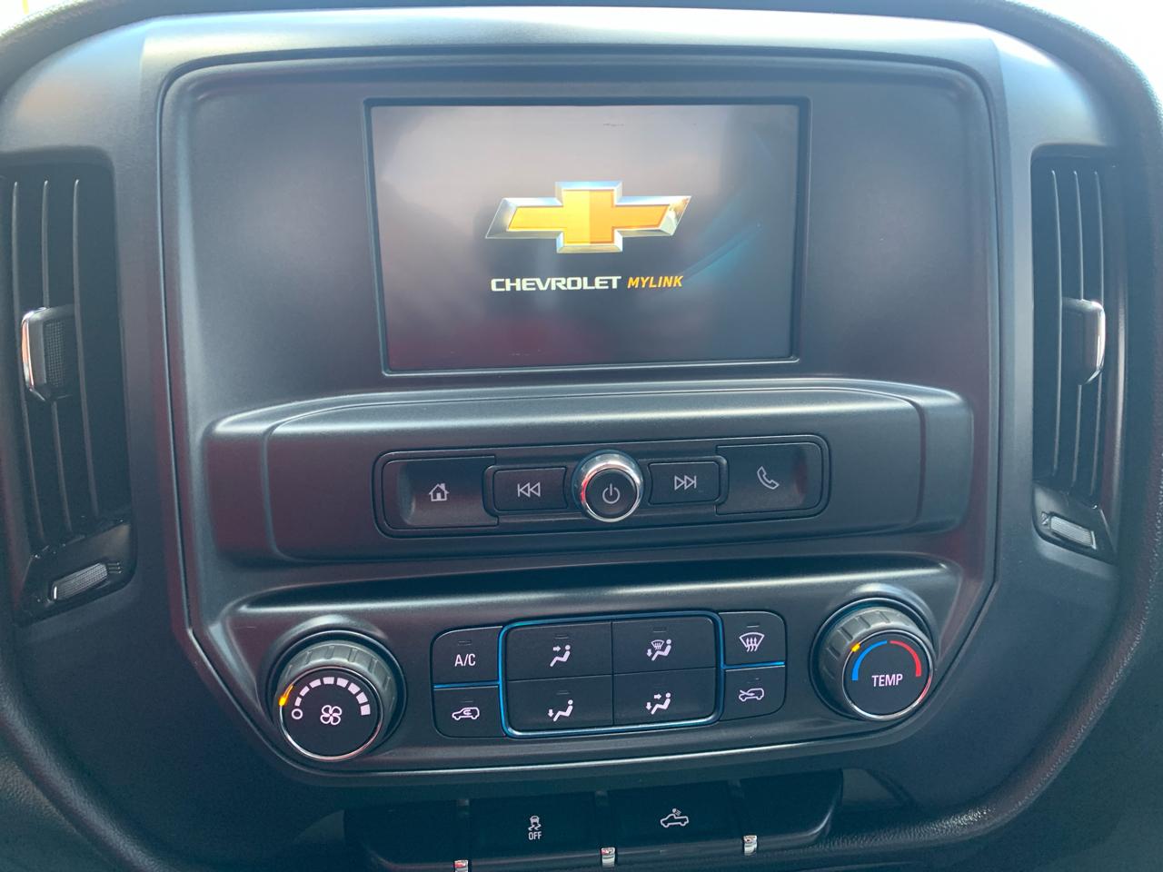 Chevrolet Silverado 1500 4WD Double Cab 143.5" Work Truck 2017