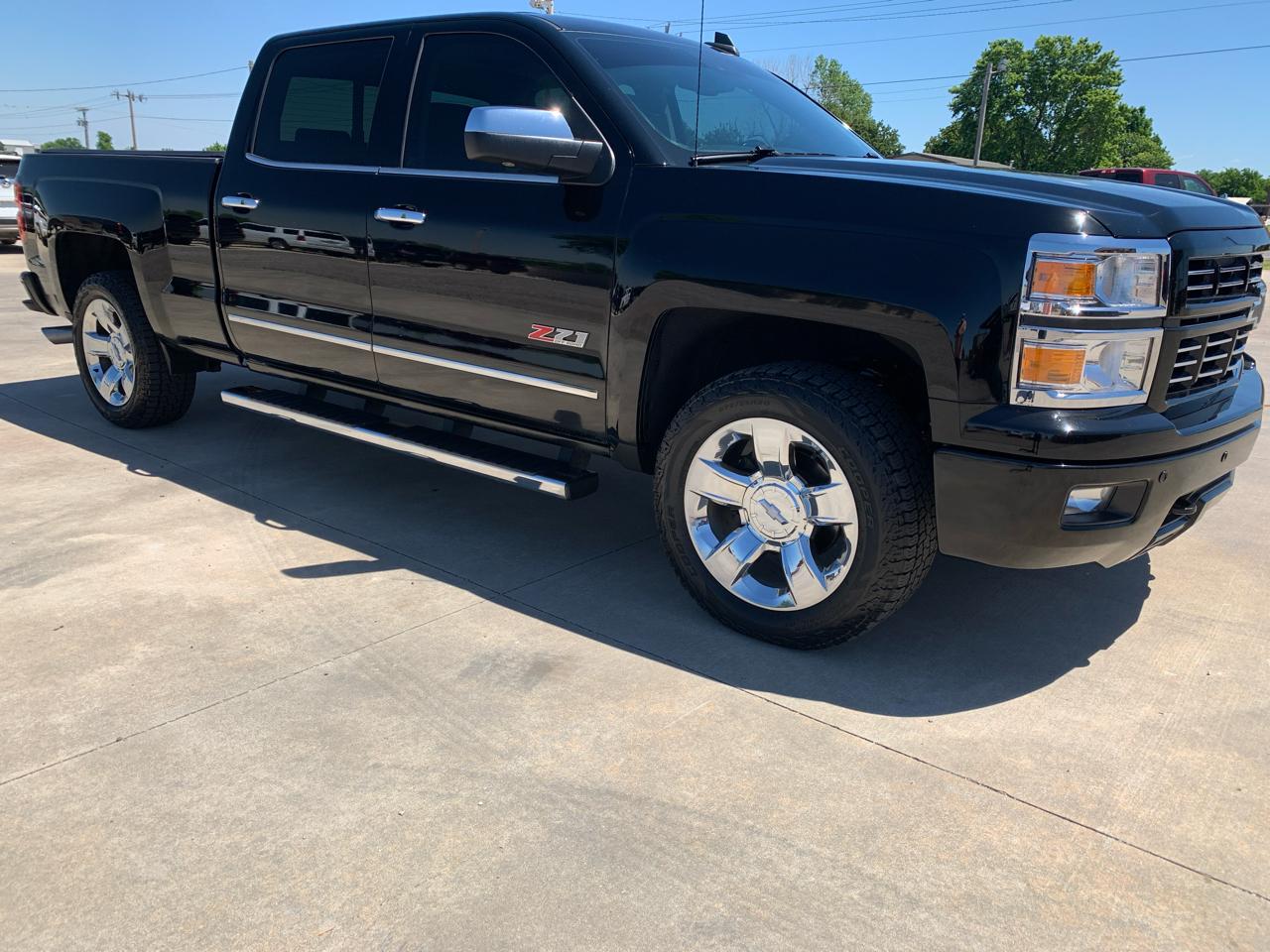 2015 Chevrolet Silverado 1500 4WD Crew Cab 153.0" LTZ w/2LZ