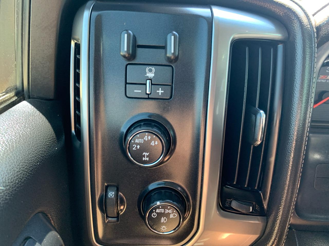Chevrolet Silverado 1500 4WD Crew Cab 153.0" LTZ w/2LZ 2015