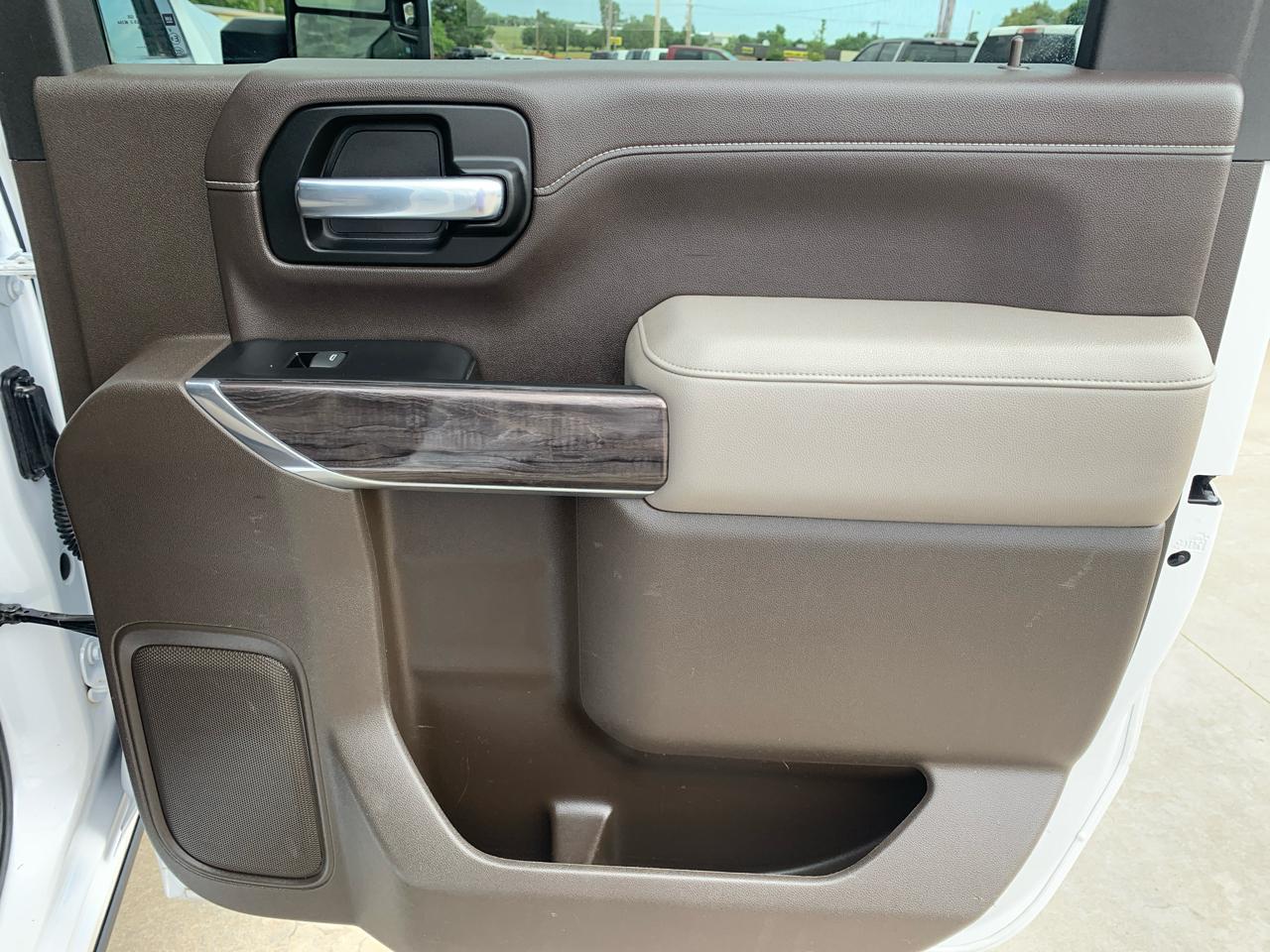 Chevrolet Silverado 2500HD 4WD Crew Cab 159" LTZ 2023
