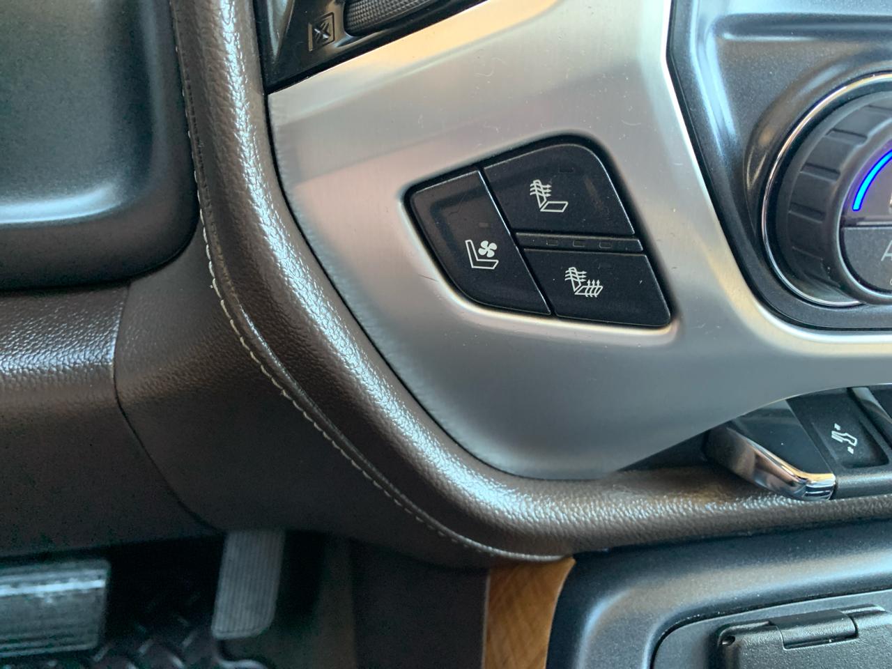 GMC Sierra 1500 4WD Crew Cab 143.5" SLT 2016