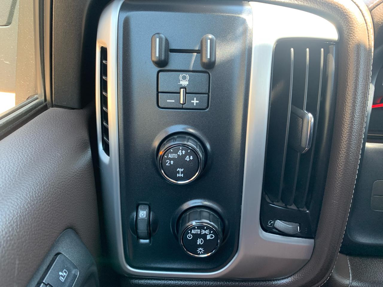 GMC Sierra 1500 4WD Crew Cab 143.5" SLT 2016