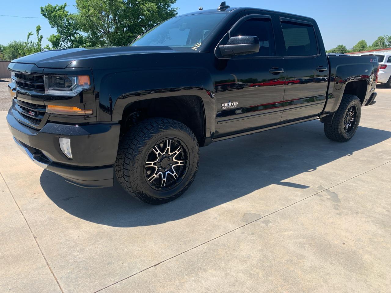 Chevrolet Silverado 1500 4WD Crew Cab 143.5" LT w/2LT 2018