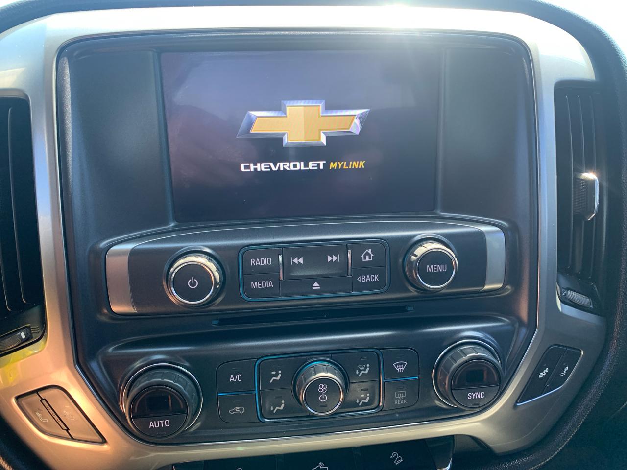 Chevrolet Silverado 1500 4WD Crew Cab 143.5" LT w/2LT 2018