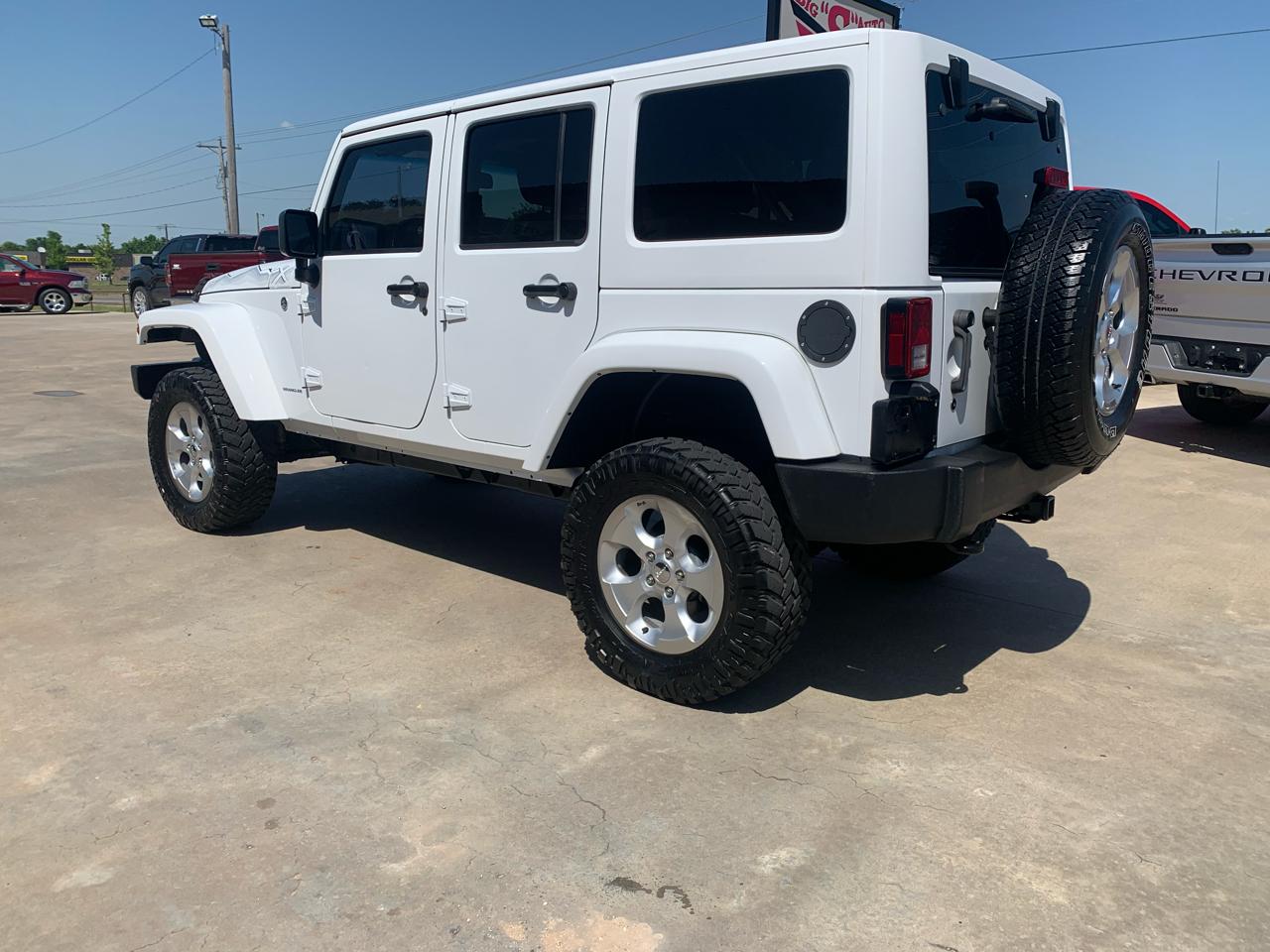 Jeep Wrangler Sahara  2015