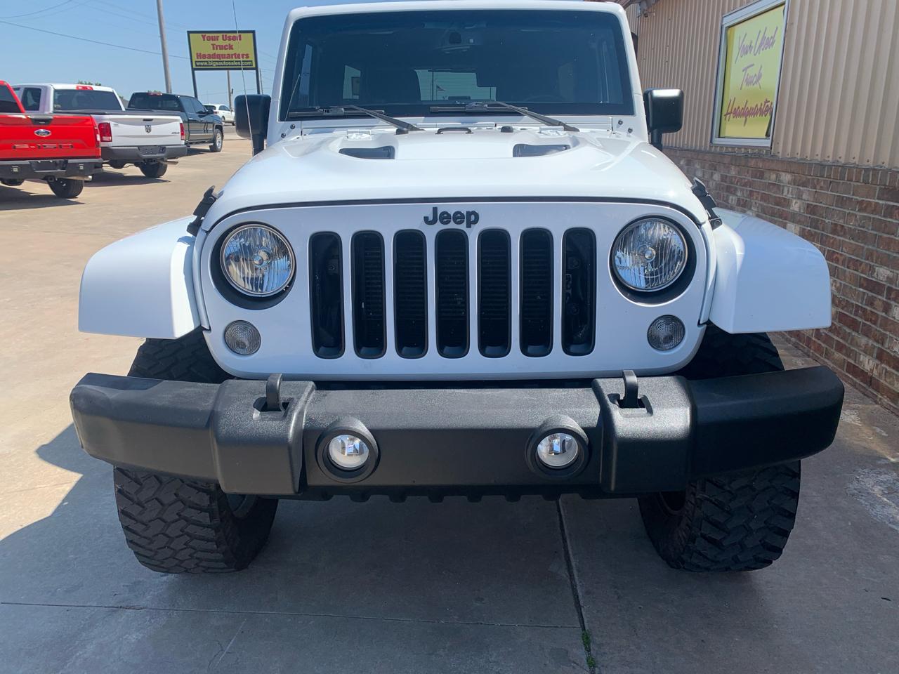 Jeep Wrangler Sahara  2015