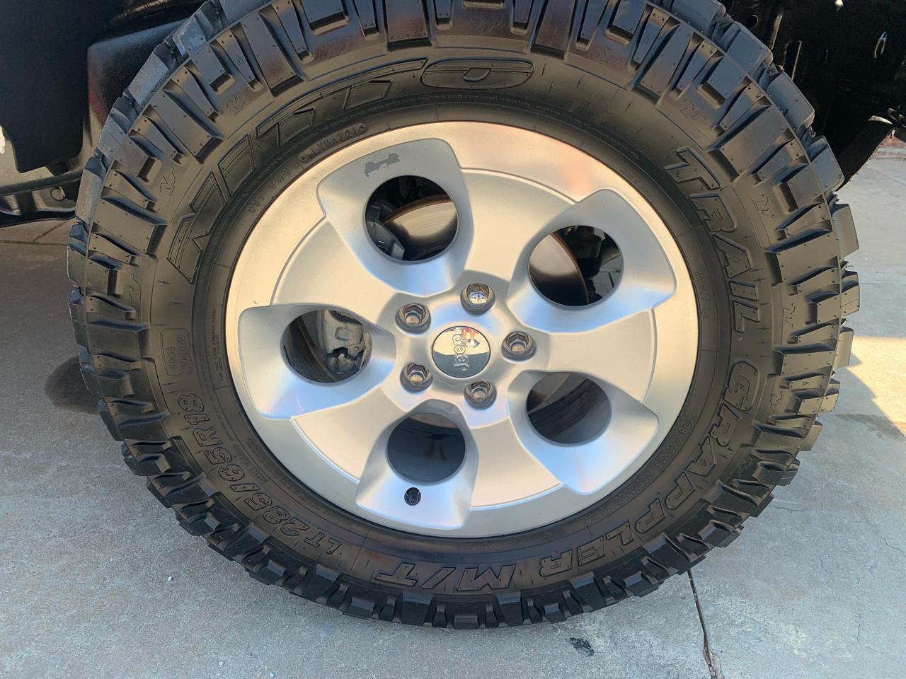 Jeep Wrangler Sahara  2015