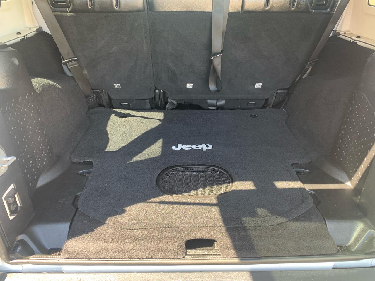 Jeep Wrangler Sahara  2015