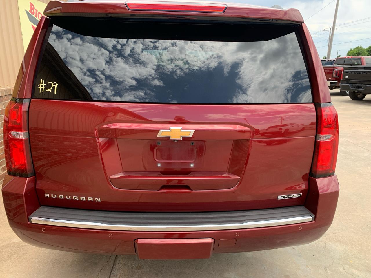 Chevrolet Suburban 4WD 4dr 1500 Premier 2018