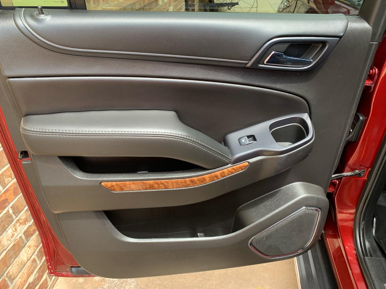 Chevrolet Suburban 4WD 4dr 1500 Premier 2018