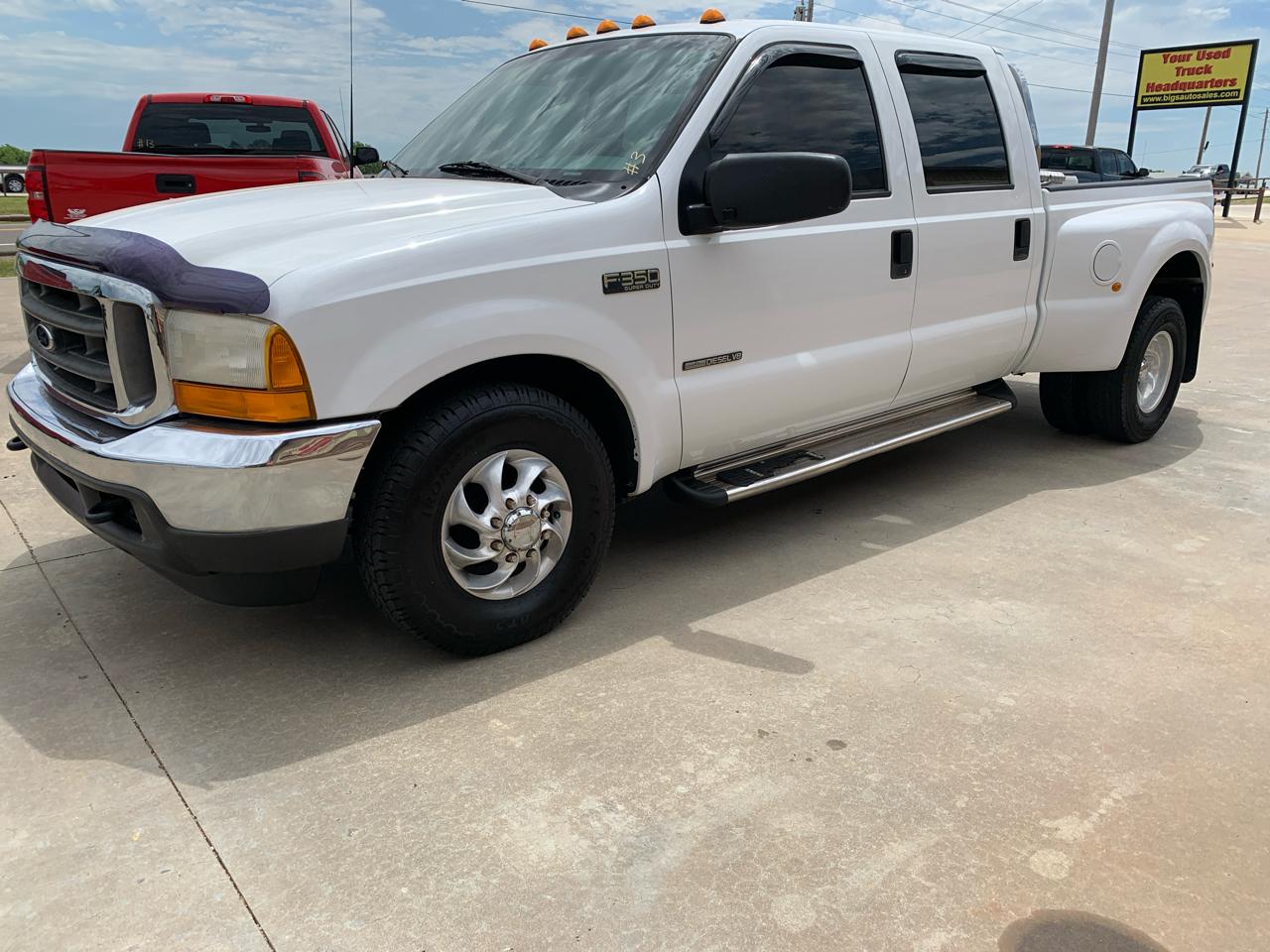 Ford Super Duty F-350 DRW Crew Cab 156" Lariat 2001