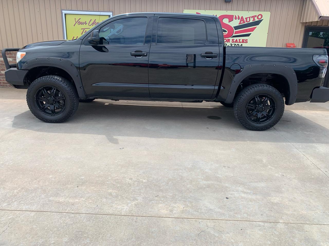 Toyota Tundra 4WD Truck CrewMax 5.7L FFV V8 6-Spd AT LTD (Natl) 2011