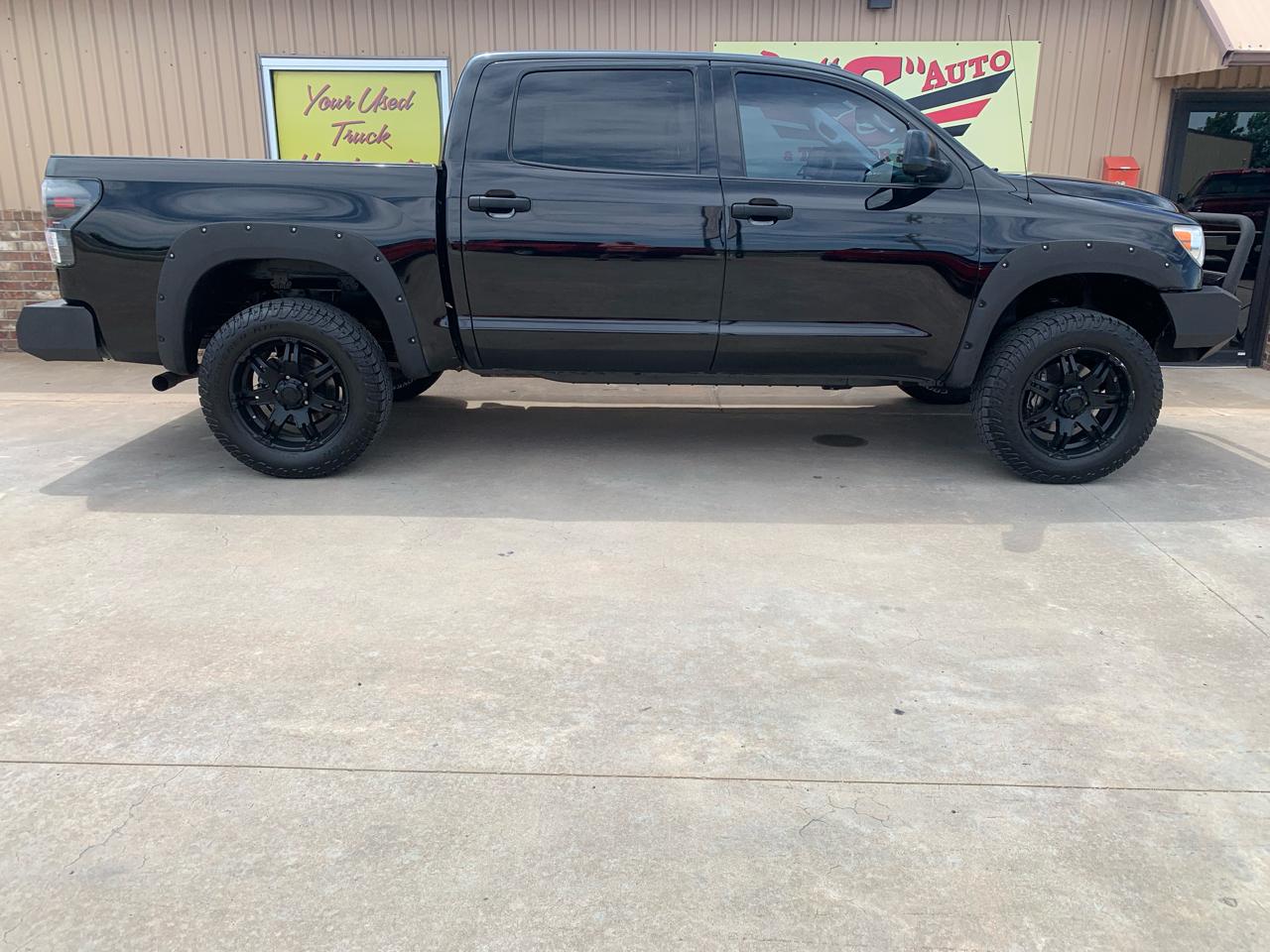 Toyota Tundra 4WD Truck CrewMax 5.7L FFV V8 6-Spd AT LTD (Natl) 2011