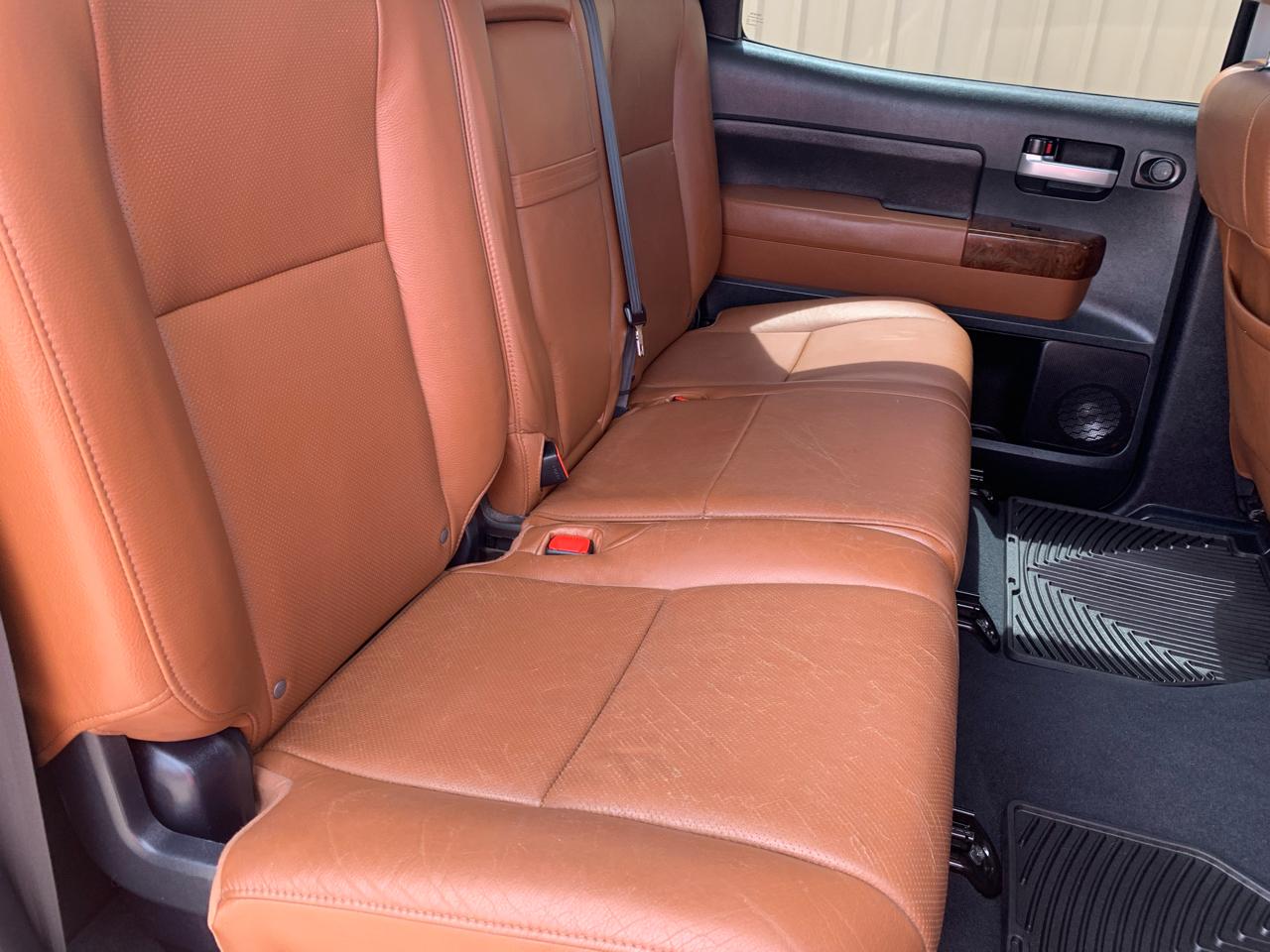 Toyota Tundra 4WD Truck CrewMax 5.7L FFV V8 6-Spd AT LTD (Natl) 2011