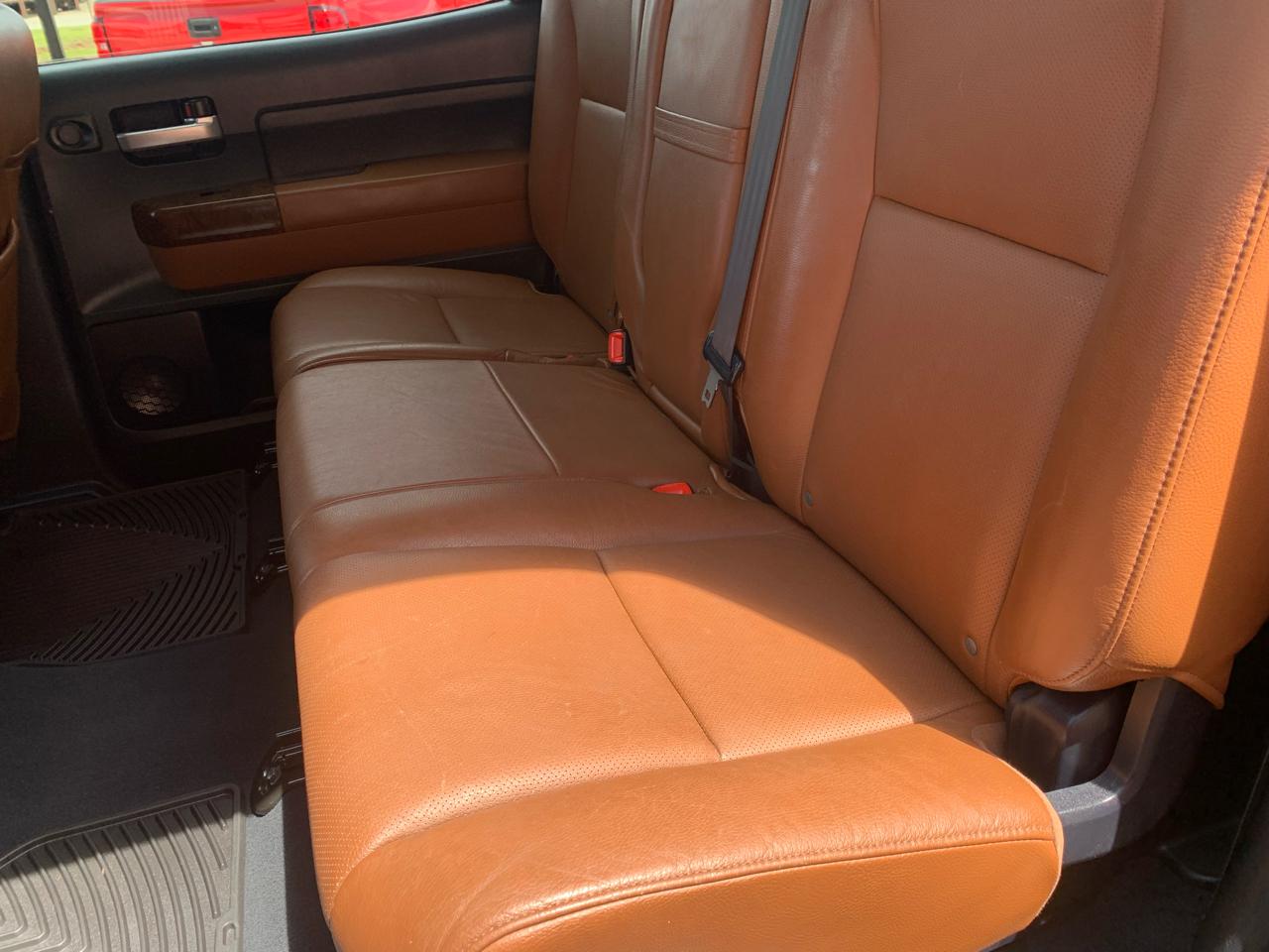 Toyota Tundra 4WD Truck CrewMax 5.7L FFV V8 6-Spd AT LTD (Natl) 2011