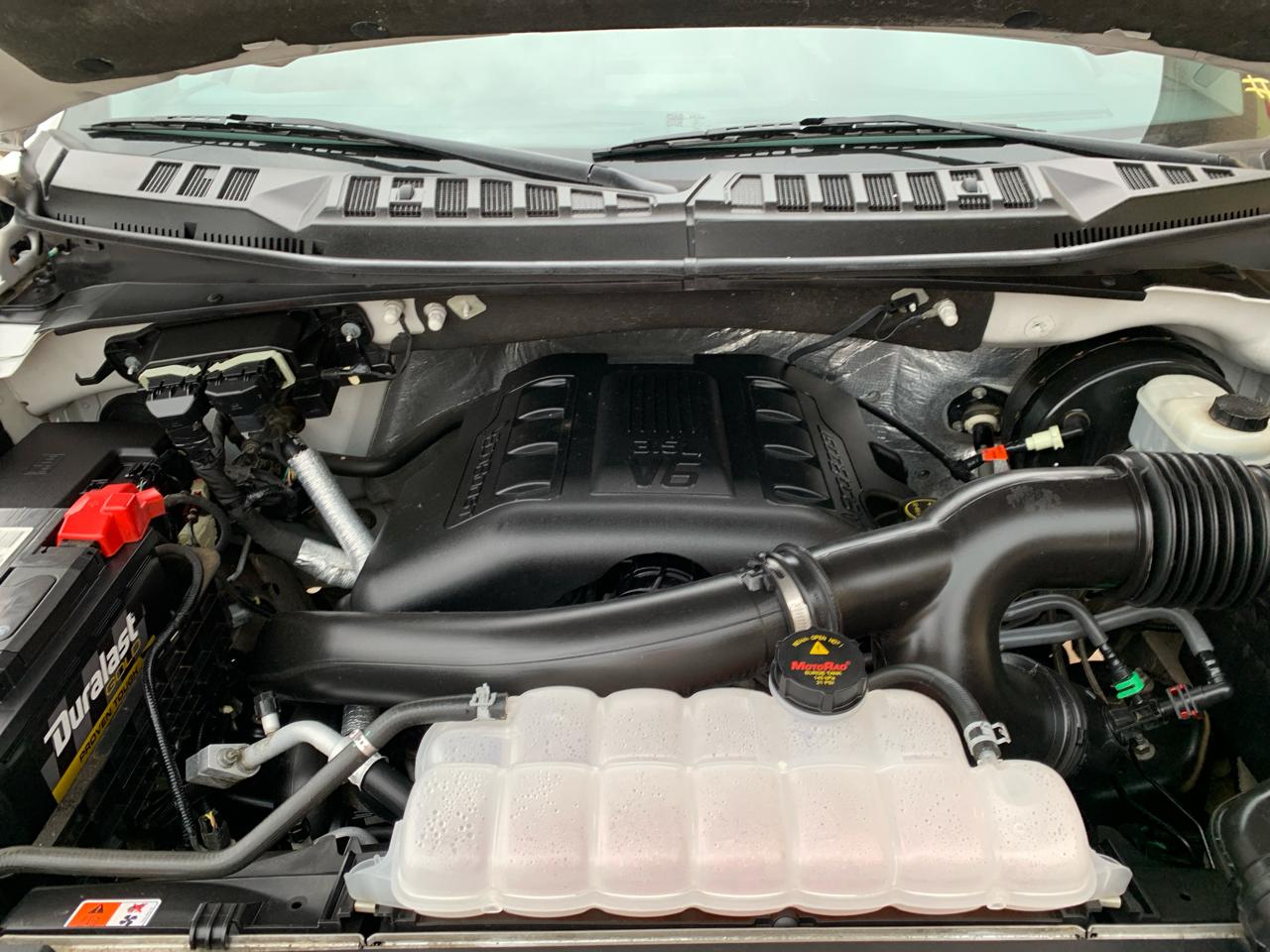 Ford F-150 2WD SuperCrew 139" XLT 2016