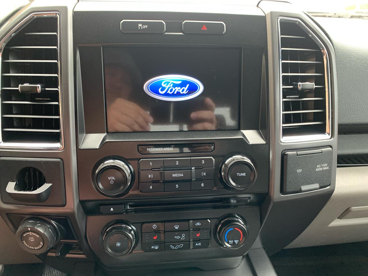 Ford F-150 2WD SuperCrew 139" XLT 2016